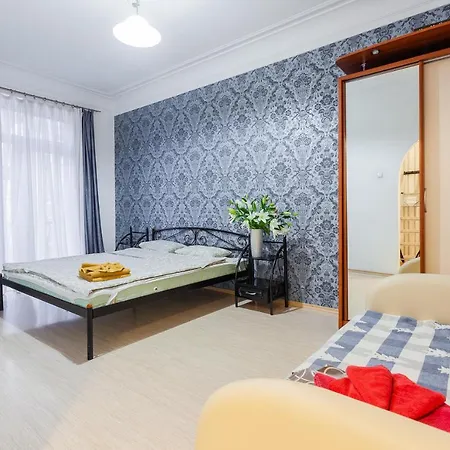 Апартаменти Tarasa Shevchenko Boulevard 10 Київ
